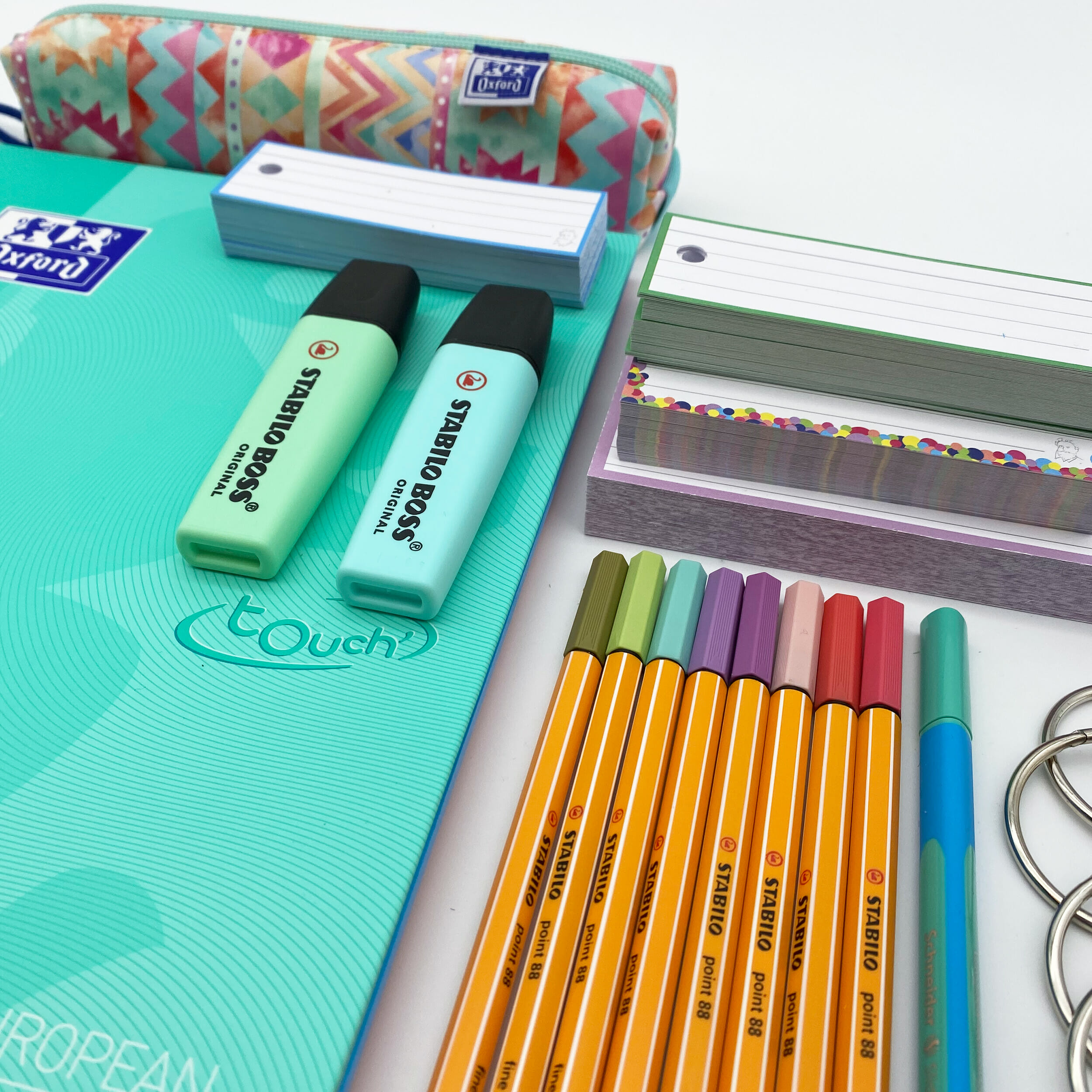 PACK Confetti Campus